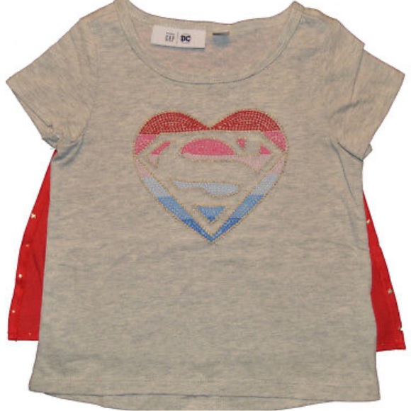 Gap Toddler Superwoman T shirt with removable red cape - Picture 1 of 9
